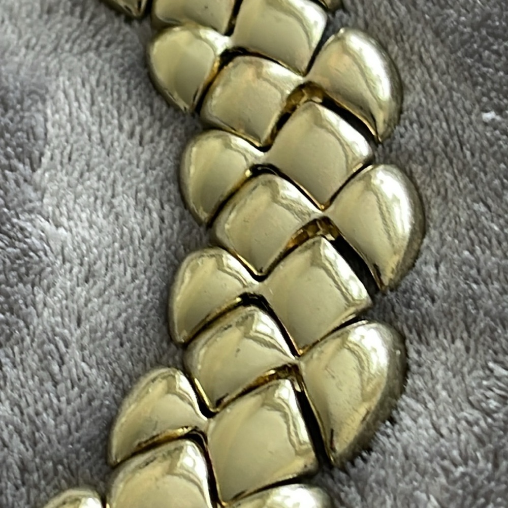 Gold Tone Necklace with Intricate Rope Design - Picture 7 of 11